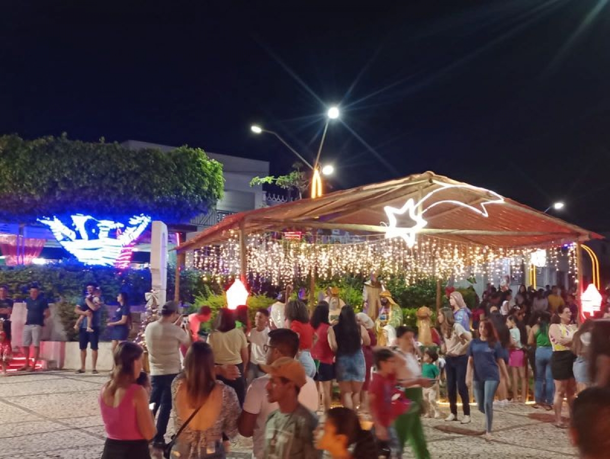 Abertura do Natal Novo tempo aconteceu nesta quarta-feira (11)  em Caetité — imagem 6